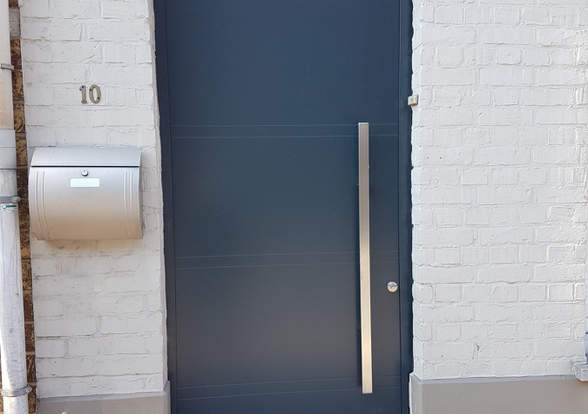 Porte d'entrée - Hörmann - Montré & Laga