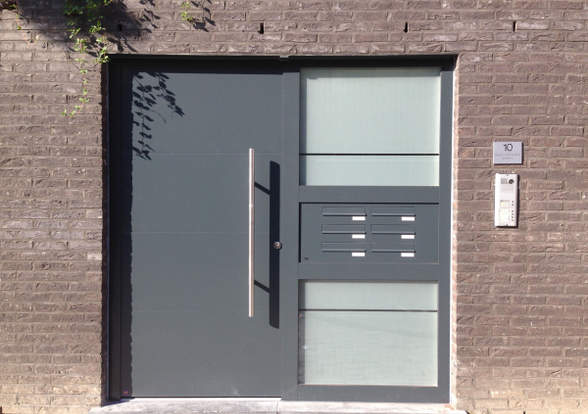 Porte d'entrée - Hörmann - Montré & Laga