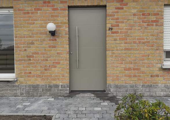 Porte d'entrée - Hörmann - Montré & Laga