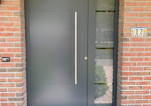 Porte d'entrée - Hörmann - Montré & Laga