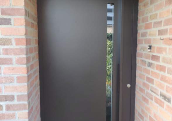 Porte d'entrée - Hörmann - Montré & Laga