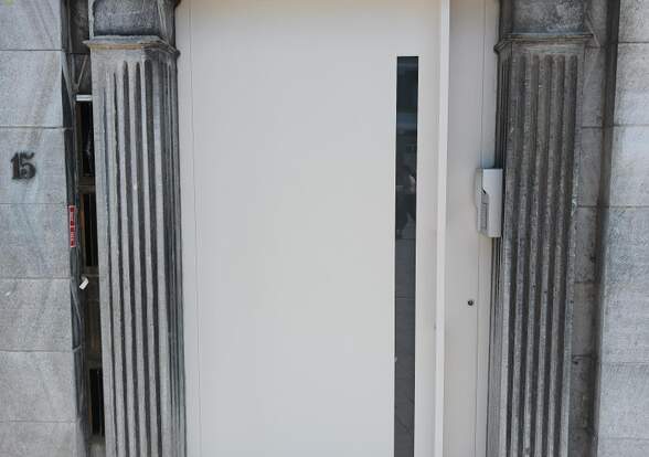 Porte d'entrée - Hörmann - Montré & Laga